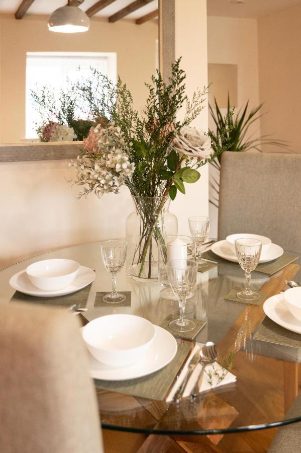 2 Bedroom Charming & Luxury Malt Cottage, Garden, Netflix, Free Parking Bourton-on-the-Water Dış mekan fotoğraf